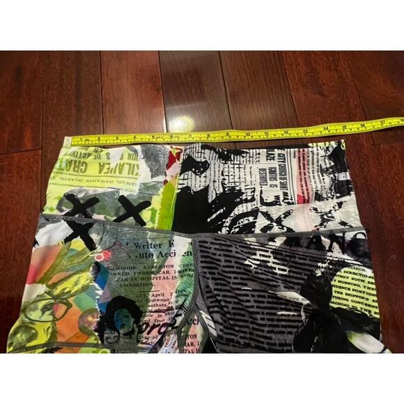 EUC Niyama Sol Rare colorful shorts size XL yoga activewear - Picture 3 of 3